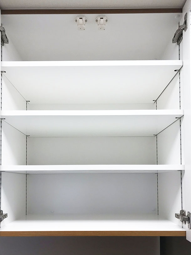 �S�~�����[